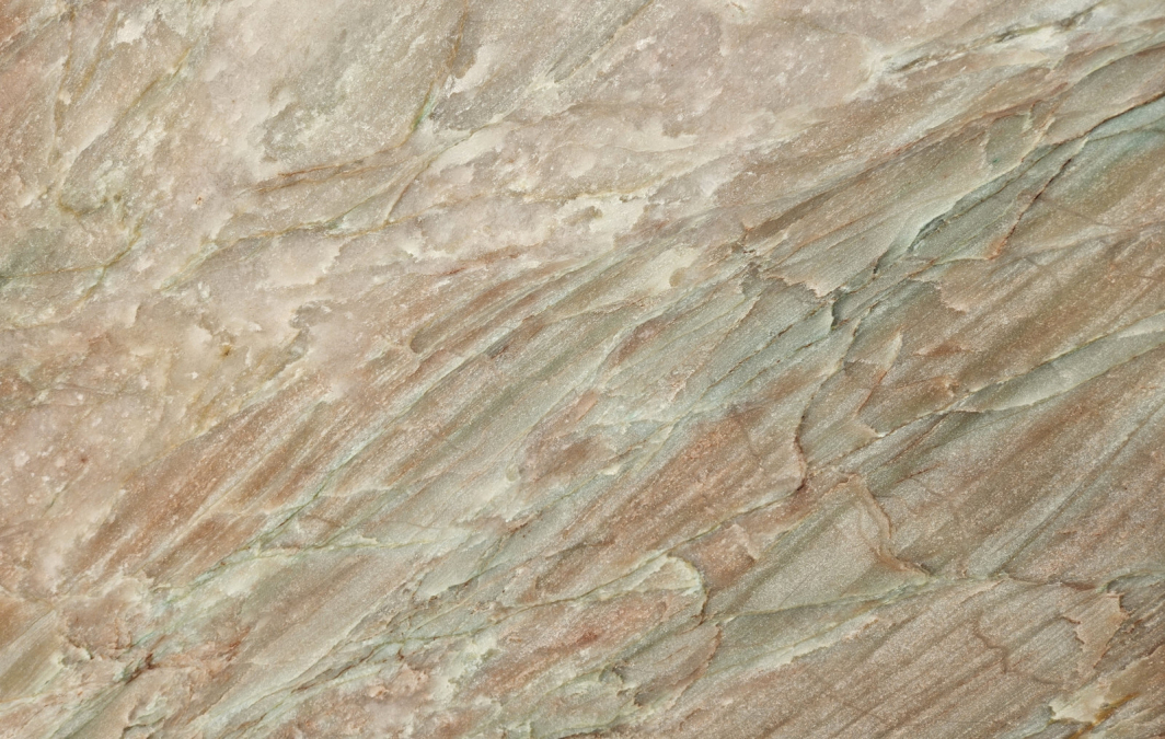 ALEXANDRITA QUARTZITES