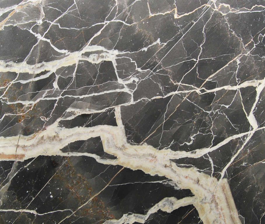 CALACATTA BLACK MARBLE