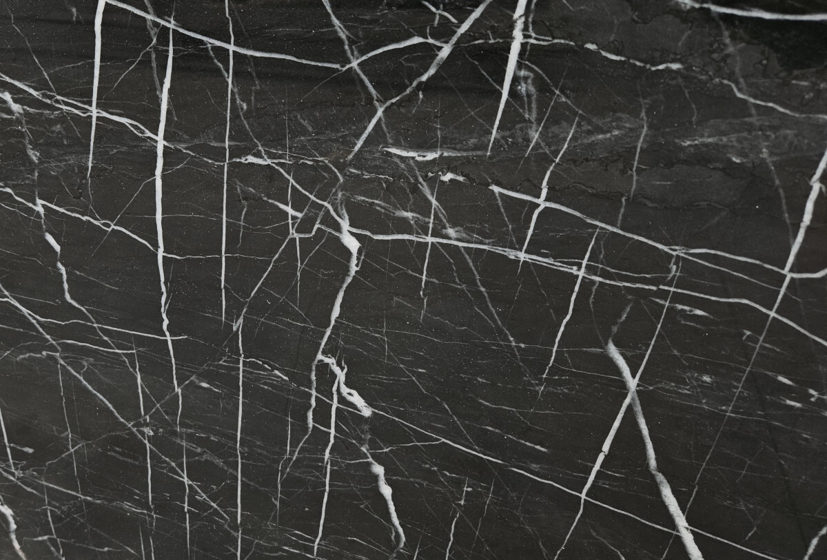 QUARZITE BLACK VENOM QUARTZITES