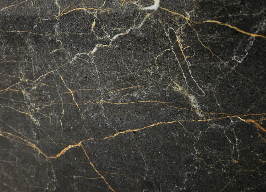 SHON BLACK MARBLE